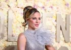 Kate Beckinsale tells a wild story that has us all clucking in disbelief